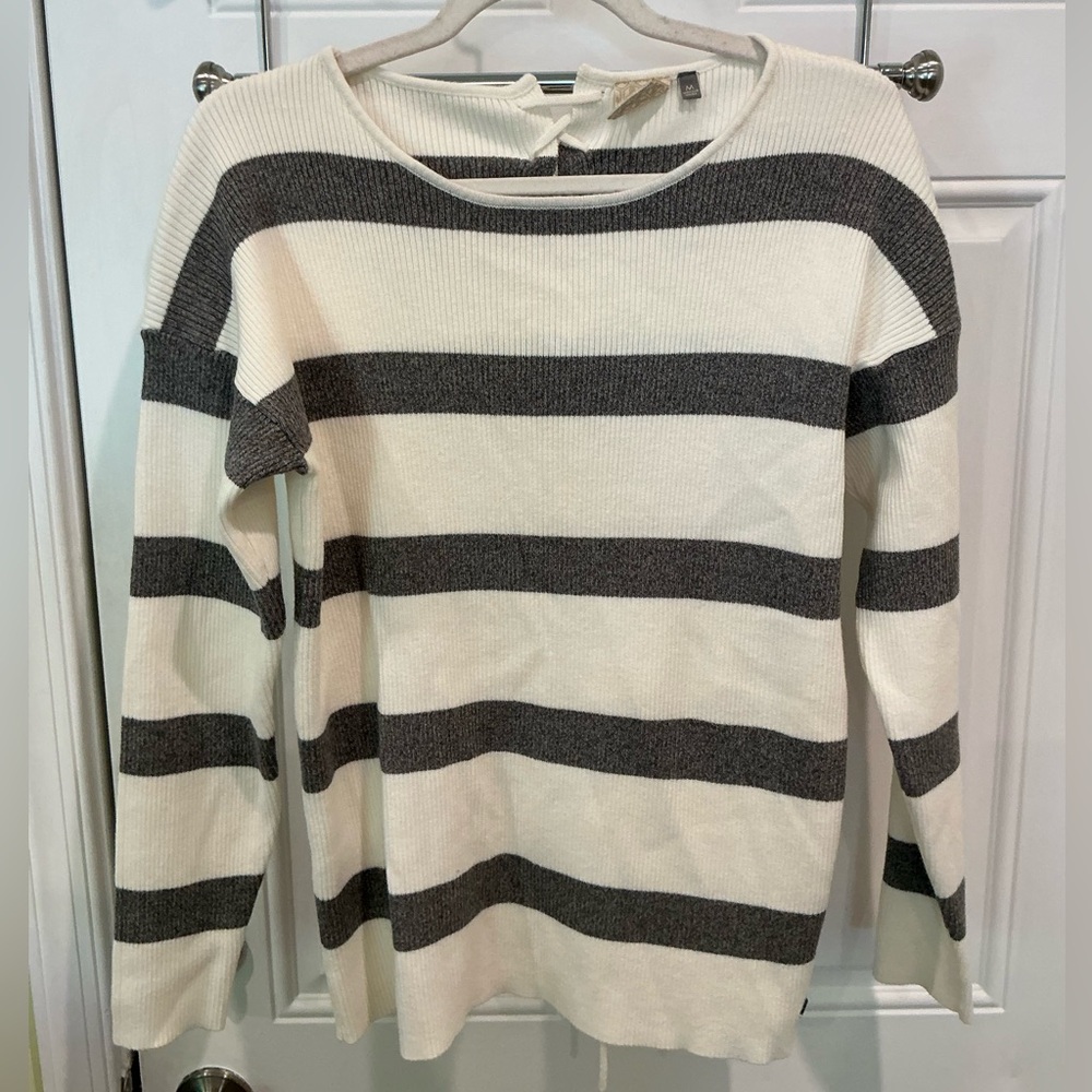 Gray and White Crew Neck Sweater with Stripes